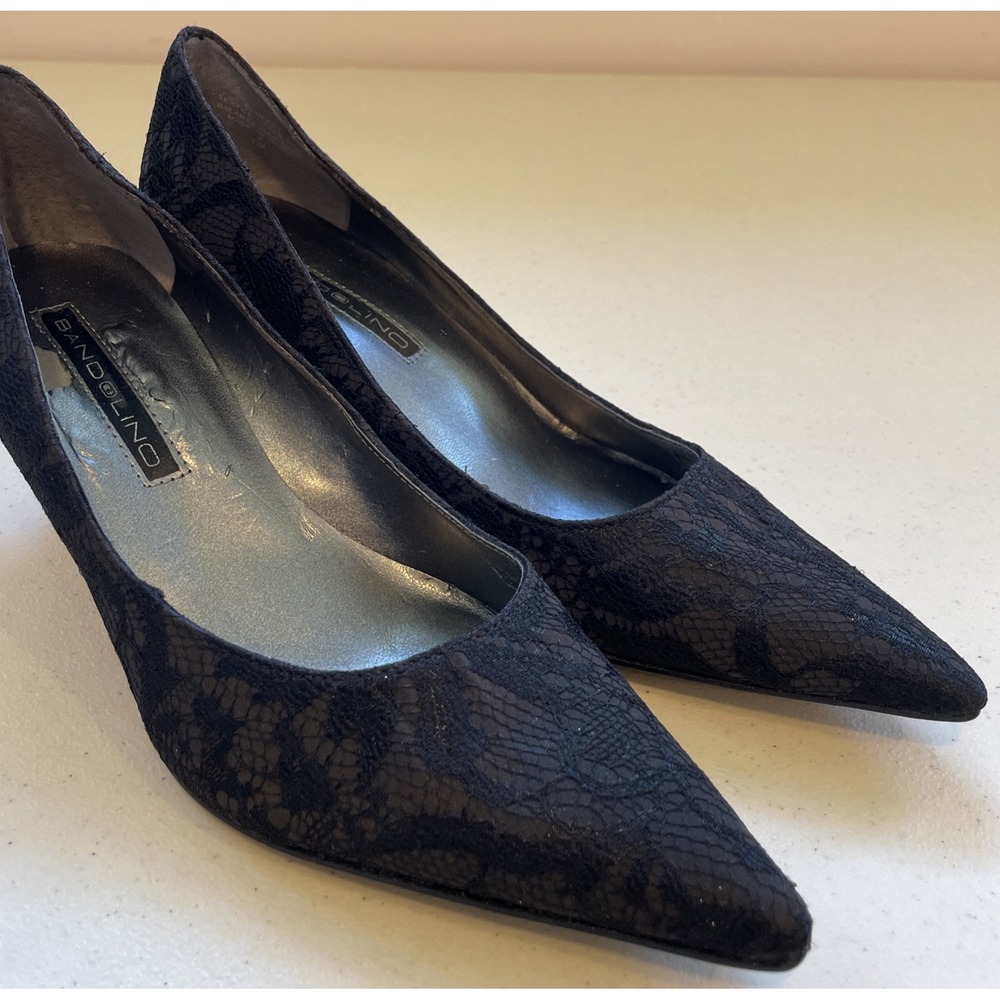 Black Lace Kitten Heel Pointy Toe Pumps Size 7 M Bandolino Never Worn 80's